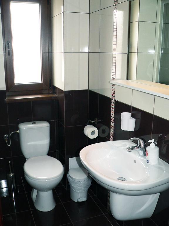 Pension Deutsches Haus Braşov Habitación foto